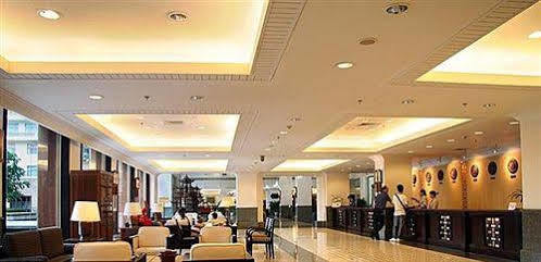 Merryland Resort Guilin Exterior photo